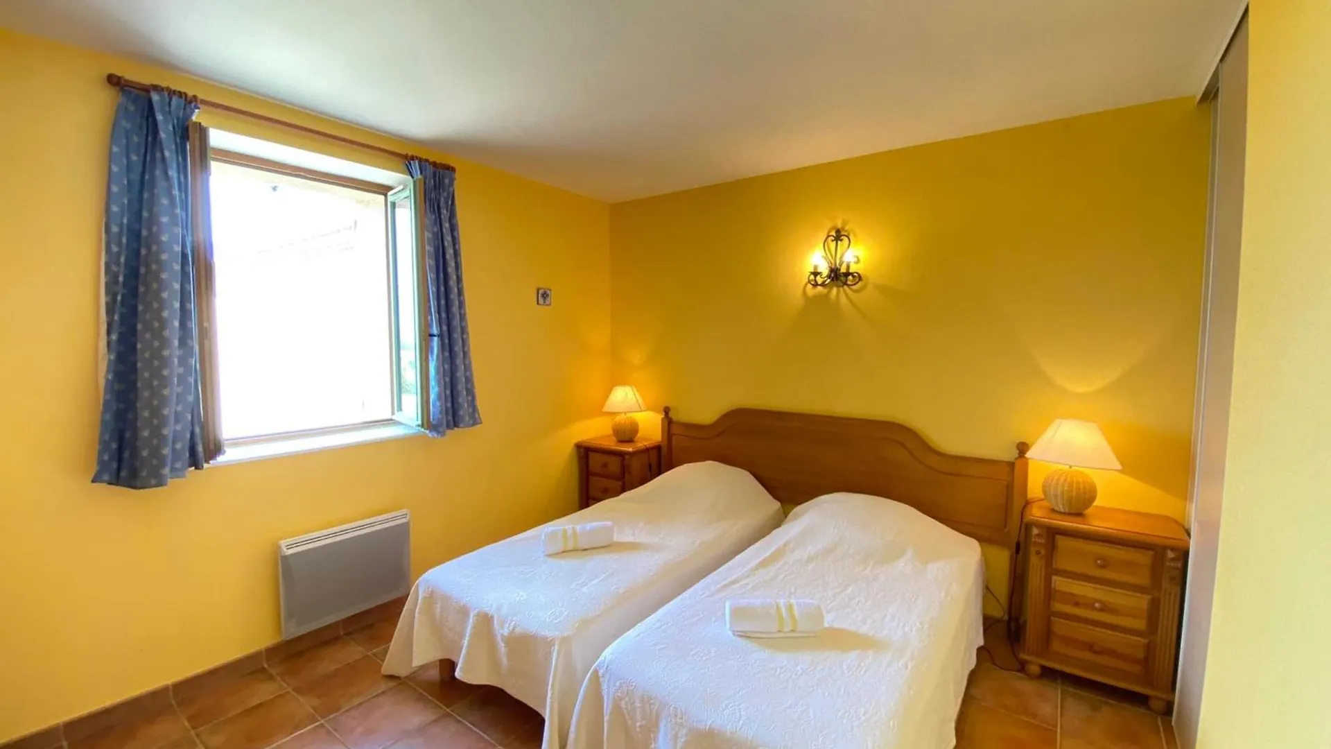 04B7 Beautiful T3 In The Heart Of Lavender - Pool Apartment Brunet
