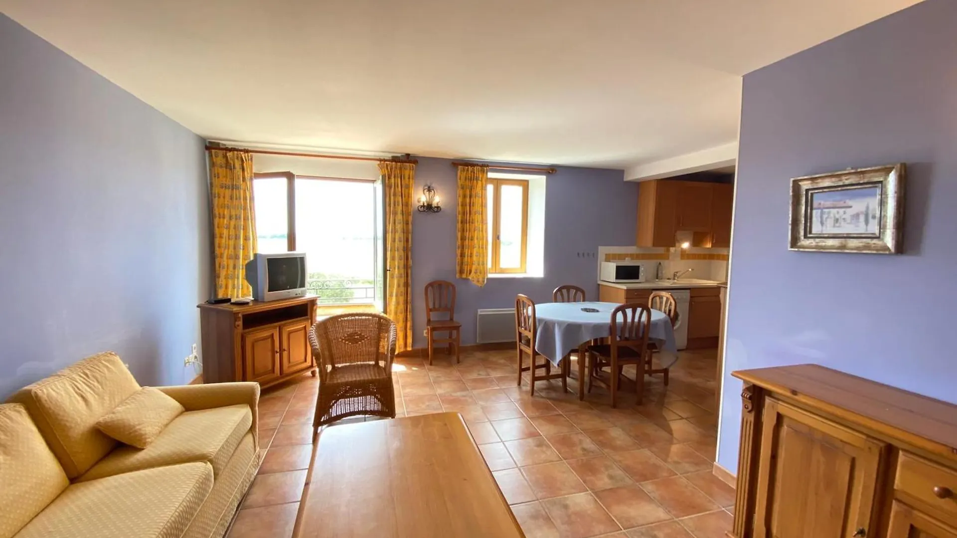 04B7 Beautiful T3 In The Heart Of Lavender - Pool Apartment Brunet 0*,  France