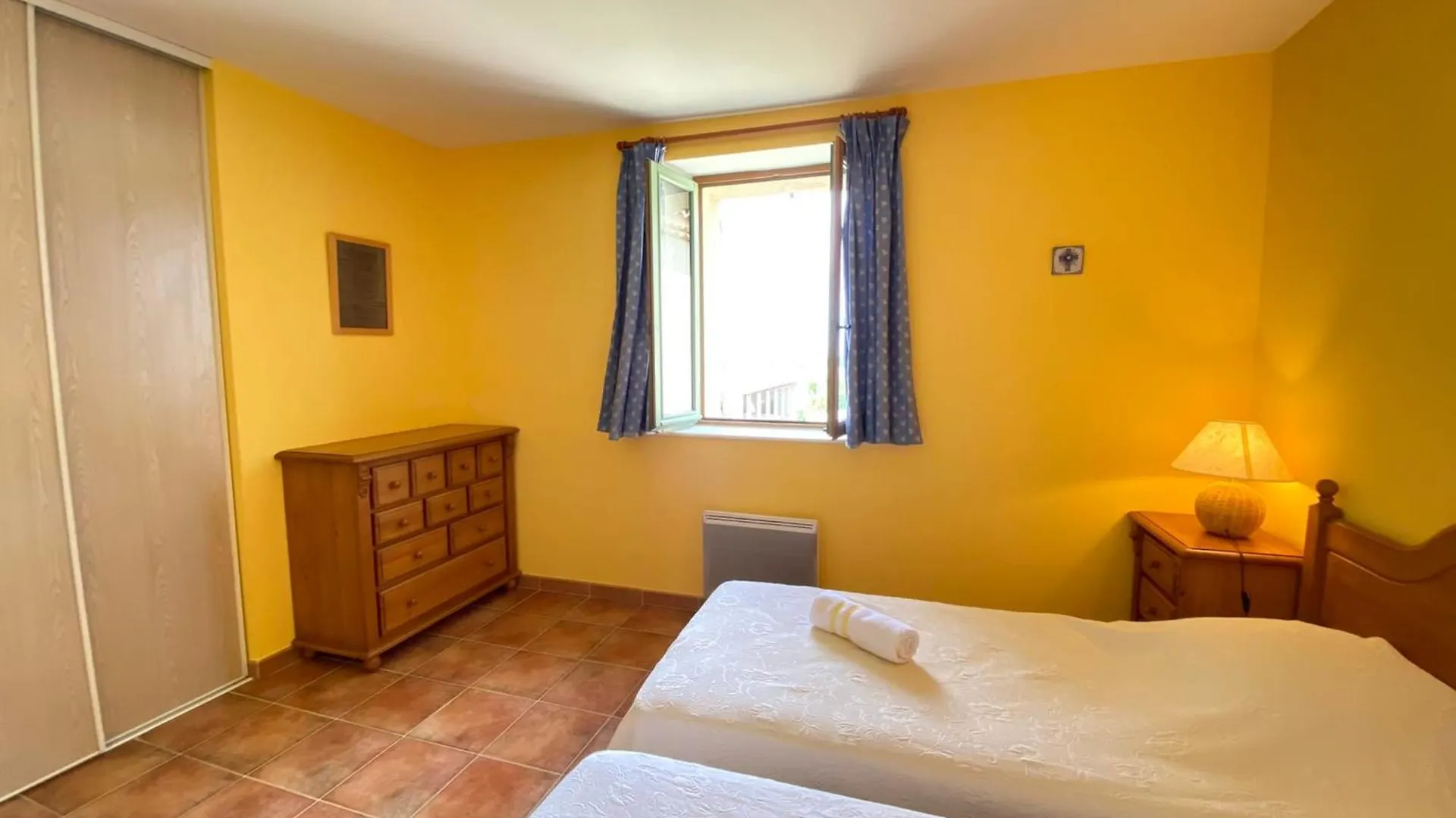 04B7 Beautiful T3 In The Heart Of Lavender - Pool Apartment Brunet