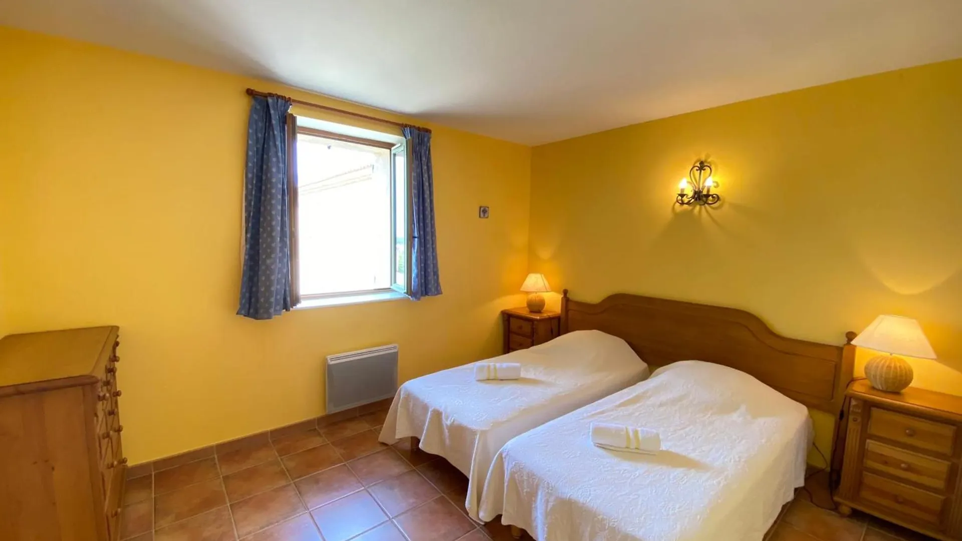 04B7 Beautiful T3 In The Heart Of Lavender - Pool Apartment Brunet